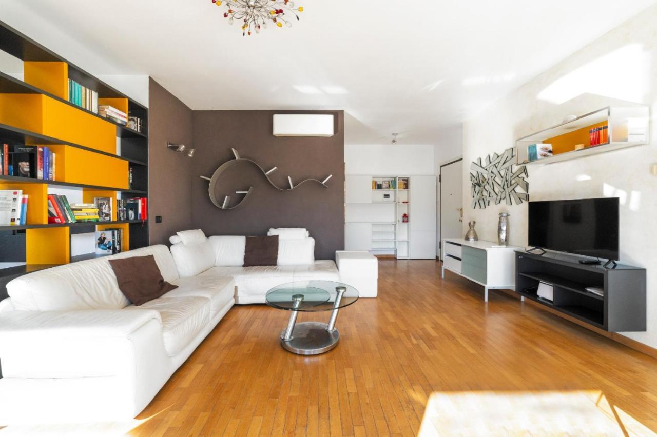 Milano Rogoredo Apartment With Garage Εξωτερικό φωτογραφία